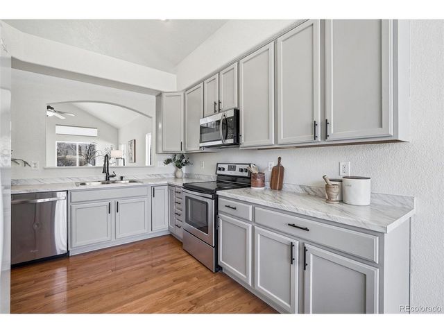 4353 S Himalaya Ct, Aurora, CO 80015