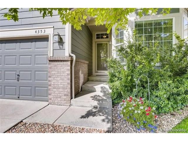 4353 S Himalaya Ct, Aurora, CO 80015