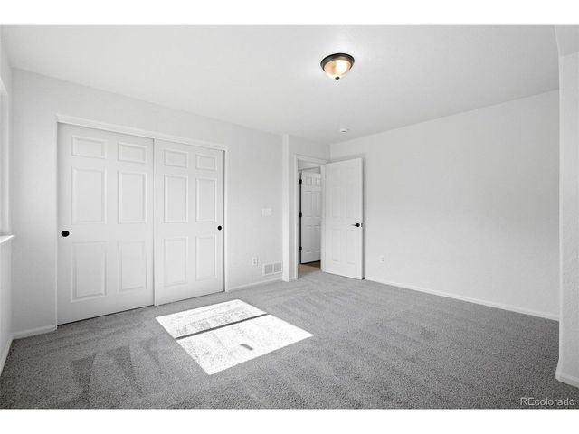 4353 S Himalaya Ct, Aurora, CO 80015