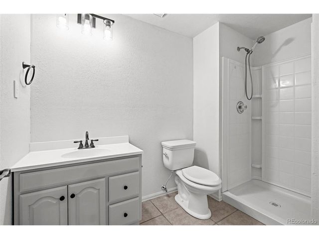 4353 S Himalaya Ct, Aurora, CO 80015