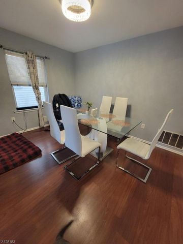 941 Emma St, Elizabeth City, NJ 07201