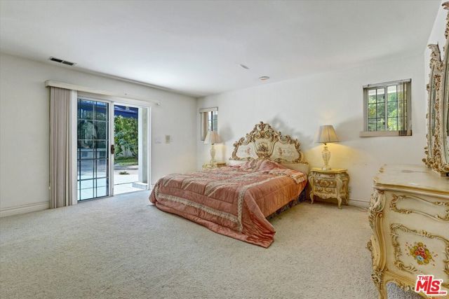 4623 Hayvenhurst Avenue, Los Angeles, CA 91436