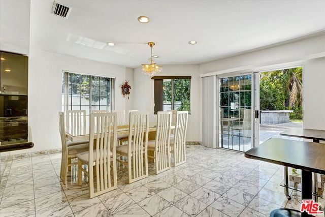 4623 Hayvenhurst Avenue, Los Angeles, CA 91436