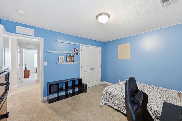 217 Christal Drive, Georgetown, KY 40324