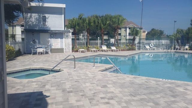 455 ALT 19 S 65, Palm Harbor, FL 34683