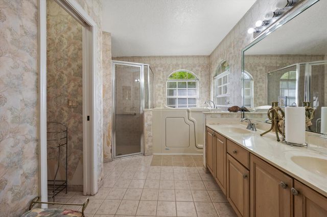 103 Cypress Trace, Royal Palm Beach, FL 33411