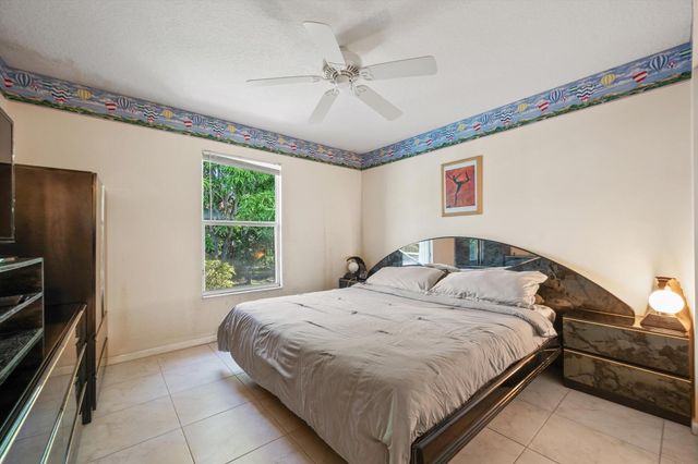 103 Cypress Trace, Royal Palm Beach, FL 33411