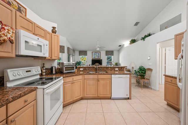 103 Cypress Trace, Royal Palm Beach, FL 33411