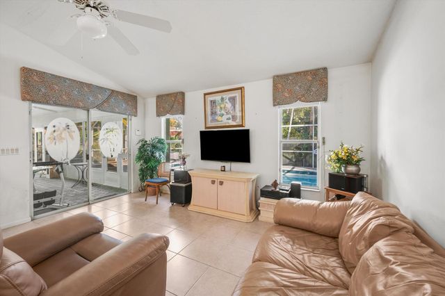 103 Cypress Trace, Royal Palm Beach, FL 33411