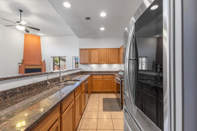 11719 Pocono Road SE, Albuquerque, NM 87123