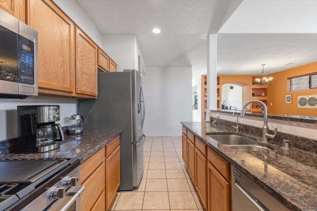 11719 Pocono Road SE, Albuquerque, NM 87123