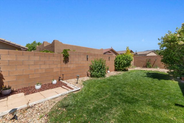 11719 Pocono Road SE, Albuquerque, NM 87123