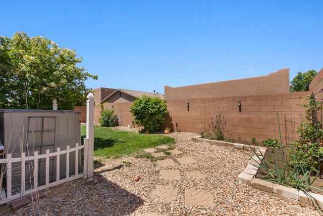 11719 Pocono Road SE, Albuquerque, NM 87123