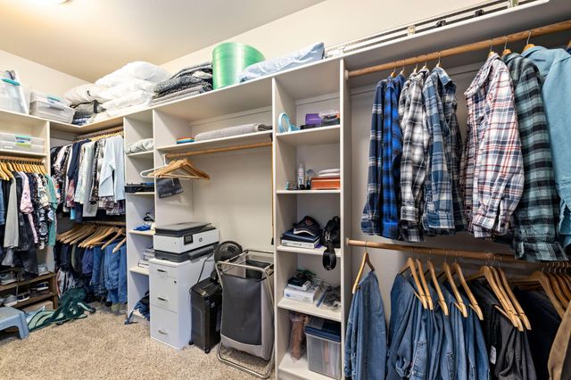 2084 SW Ford Street, Grants Pass, OR 97526