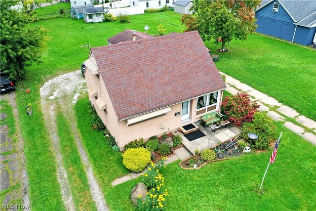 2130 Parkman Road NW, Warren, OH 44485