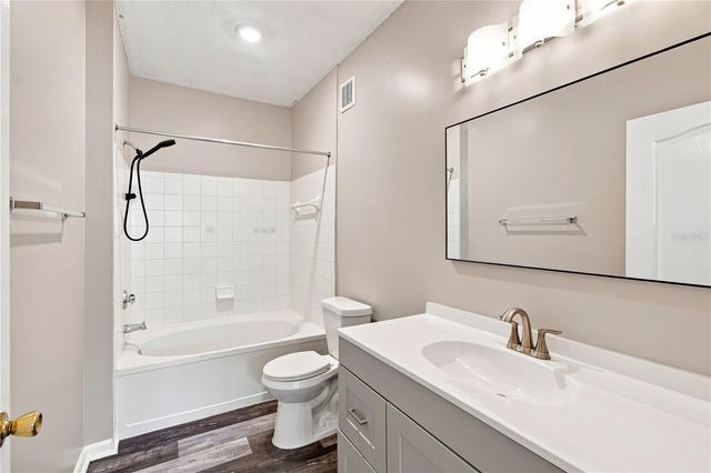 10467 VILLA VIEW CIRCLE 10467, Tampa, FL 33647