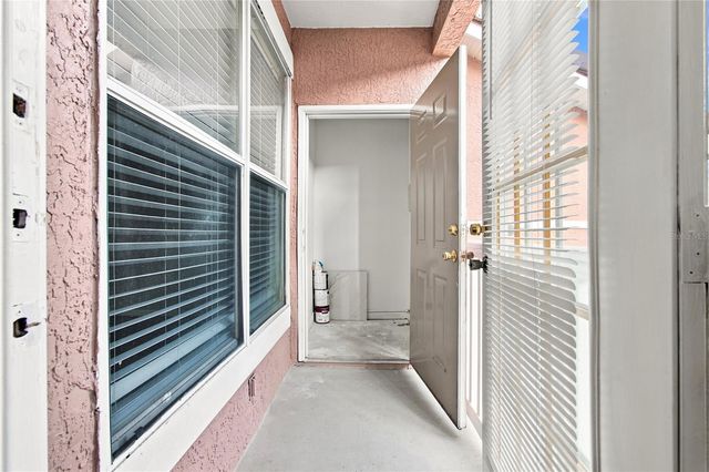 10467 VILLA VIEW CIRCLE 10467, Tampa, FL 33647