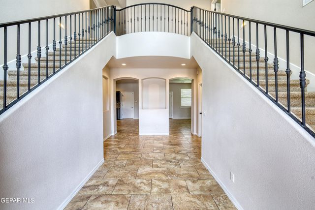 2124 THOMAS LACKLAND Street, El Paso, TX 79938