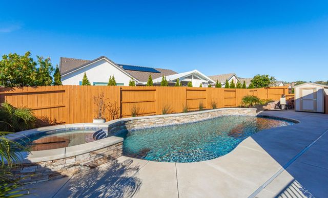 124 Basile Ct, Lincoln, CA 95648