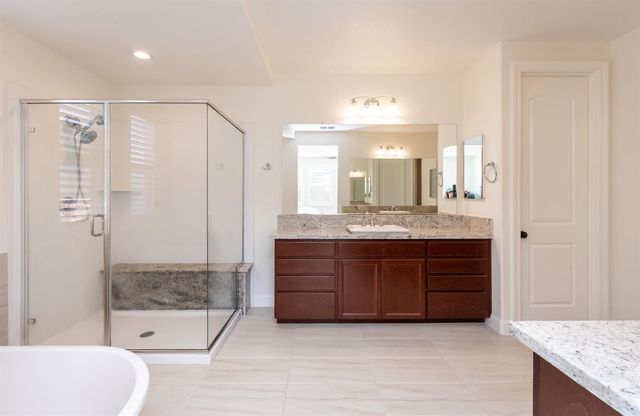 124 Basile Ct, Lincoln, CA 95648