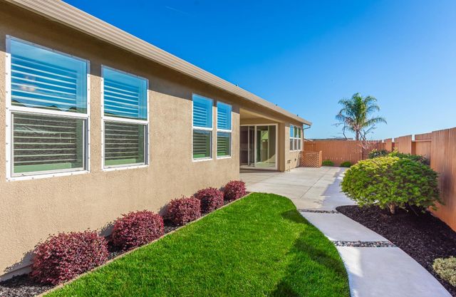 124 Basile Ct, Lincoln, CA 95648