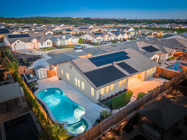 124 Basile Ct, Lincoln, CA 95648