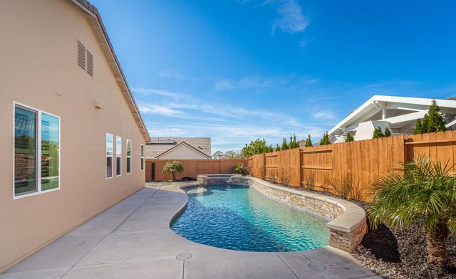 124 Basile Ct, Lincoln, CA 95648