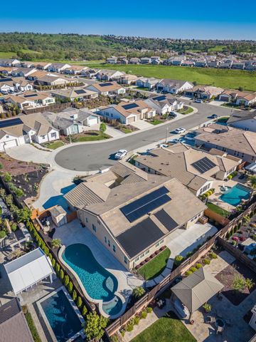 124 Basile Ct, Lincoln, CA 95648