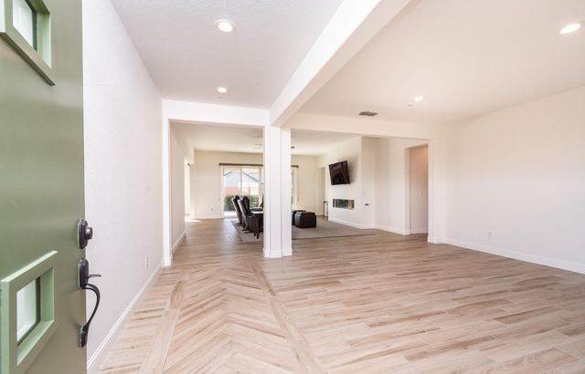 124 Basile Ct, Lincoln, CA 95648