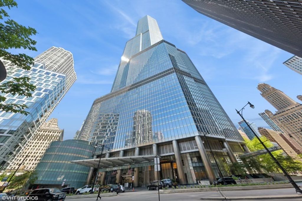 401 N wabash Avenue 2534, Chicago, IL 60611