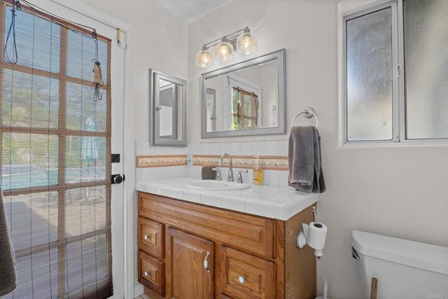 7635 Little Creek Road, San Marcos, CA 92078