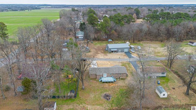 442 Whispering Oaks Loop, Mayfield, KY 42066