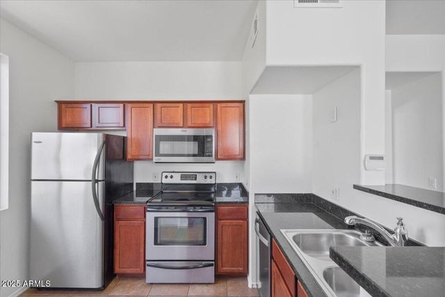 3302 N 7TH Street 319, Phoenix, AZ 85014