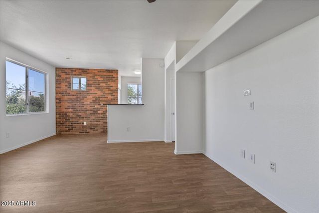 3302 N 7TH Street 319, Phoenix, AZ 85014