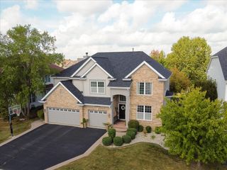10804 Concord Lane, Huntley, IL 60142