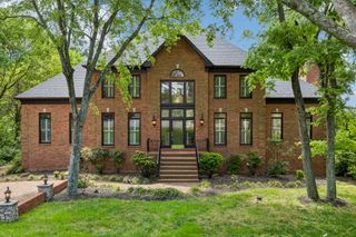 9129 Brentmeade Blvd, Brentwood, TN 37027
