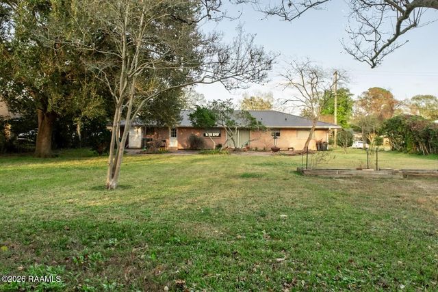 118 S Demanade Boulevard, Lafayette, LA 70503
