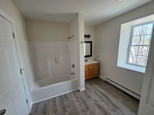 26 Mechanic Street, Winchester, NH 03470