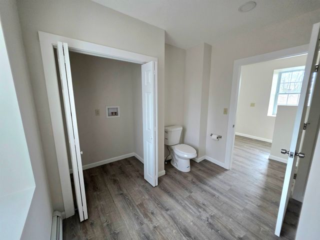 26 Mechanic Street, Winchester, NH 03470