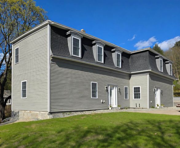 26 Mechanic Street, Winchester, NH 03470