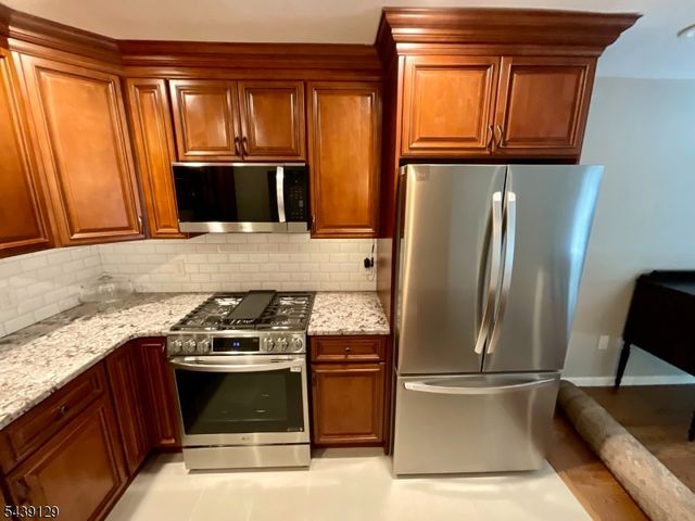 84 Stockton Ct, Parsippany-troy Hills Twp., NJ 07950