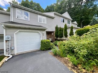 84 Stockton Ct, Parsippany-troy Hills Twp., NJ 07950