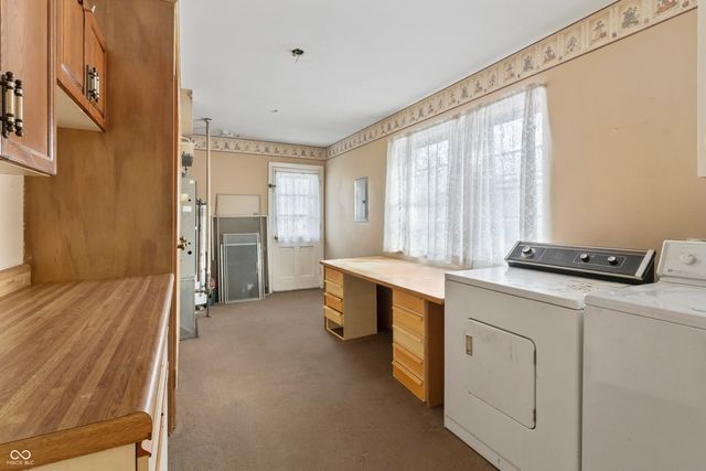 8743 Washington Blvd E Drive, Indianapolis, IN 46240