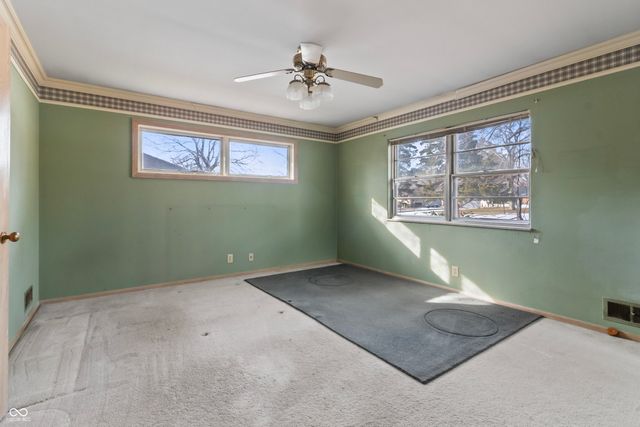 8743 Washington Blvd E Drive, Indianapolis, IN 46240