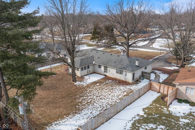 8743 Washington Blvd E Drive, Indianapolis, IN 46240