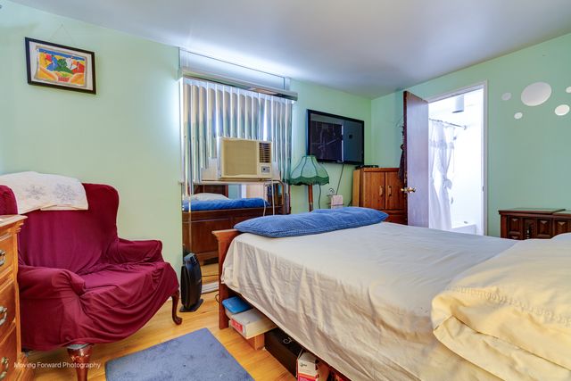 16904 Old Elm Drive, Country Club Hills, IL 60478