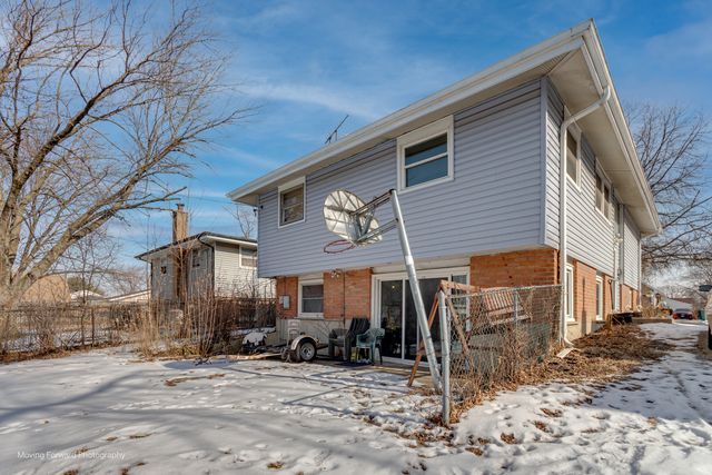 16904 Old Elm Drive, Country Club Hills, IL 60478