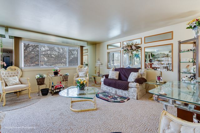 16904 Old Elm Drive, Country Club Hills, IL 60478