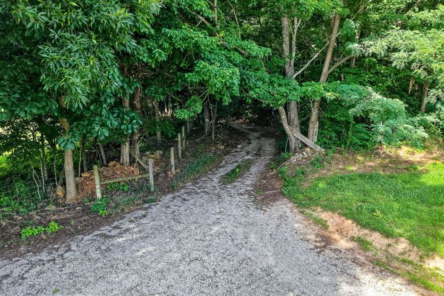 0 Moore Cove Rd, Quebeck, TN 38579
