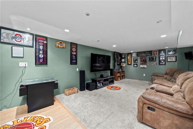 3025 Merino Lane, Twinsburg, OH 44087